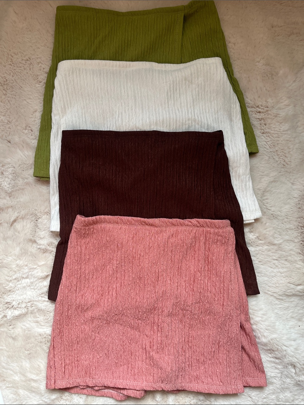 Brand New W/O Tag Multicolor Ribbed Knit Skirt Set - Pink, Brown, White, Green